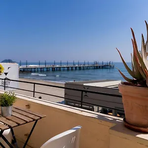Appartamento Fronte Mare Con Terrazzo Zio, Alassio
